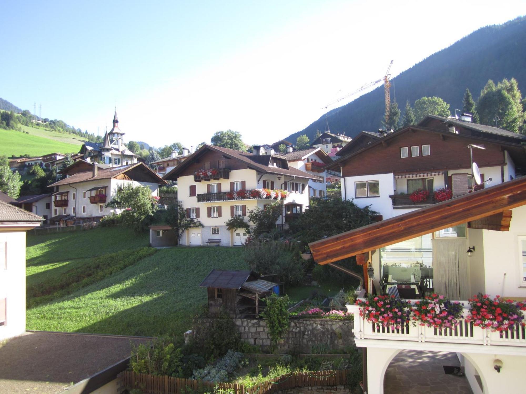 Residence Zum Theater Colle Isarco Exteriér fotografie